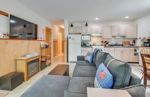 Hunter House | 1 Mi to Hunter Mtn: Cozy Unit on 6-Acre Property!