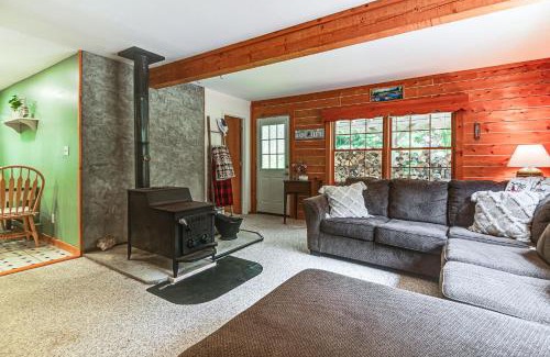 Oquossoc House | 1 Mi to Rangeley Lake Cabin with Wraparound Deck!