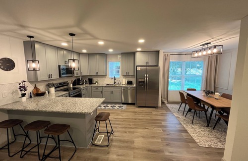 Monroe House | 1 mile to Main Street in Monroe - Newly Renovated - Pet Friendly - Fenced Yard