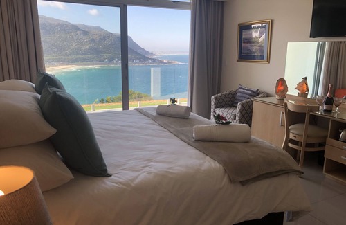 Fish Hoek House | 1 Mountain Rd Boutique B & B