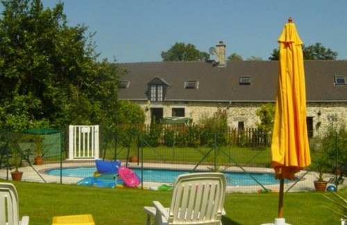 Madre House | 1 of 3 gites (sleeps 2-14) - Cottage with pool - Le Cezanne -