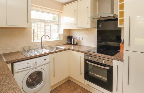 Cheshire West and Chester Cottage | 1 ORGANSDALE COTTAGES, family friendly, with open fire in Kelsall