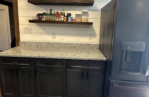 Hooksett Apartment | 1 private bedroom & private half bathroom in shared home
