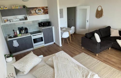 Jakobshof Apartment | 1 Zimmer Wohnung mit Balkon und Küche