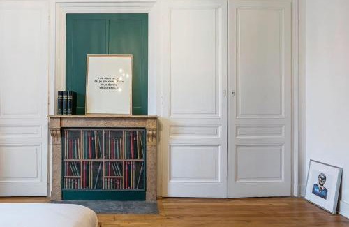 Charlier - Valvert Apartment | 10' de Lyon- Appartement Tassin Centre - 2 Parking