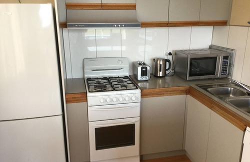 Lakes Entrance House | 10 GrandView, great little house with huge views of the ocean & lakes Free wifi