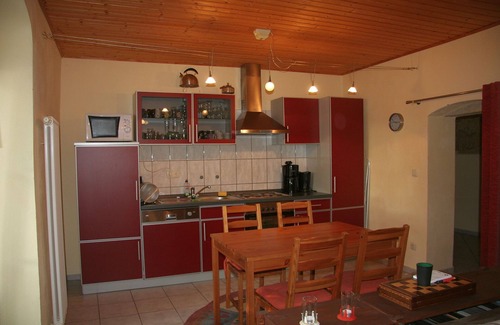 Maxen Apartment | 10 km to Dresden - Modern apartment in the farm with own horses, garden pool