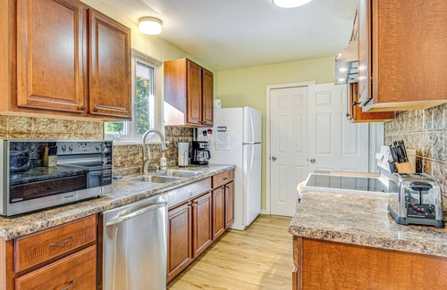Indianapolis House | ~ 10 Mi to Dtwn: Indianapolis Home w/Game Room!
