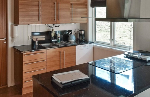 Jolster House | 10 person holiday home in skei i jølster