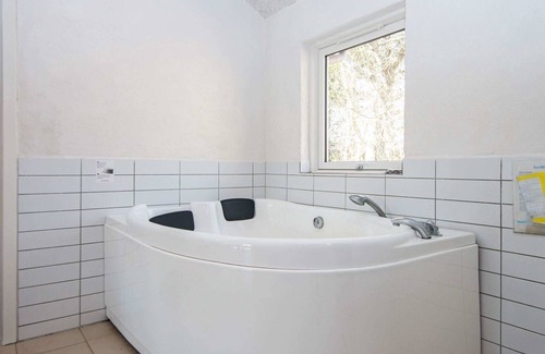 Trend House | 10 person holiday home in Løgstør