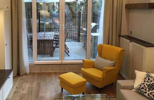 Oborishte Apartment | 100 m² Apartment ∙ 2 bedrooms ∙ 4 guests