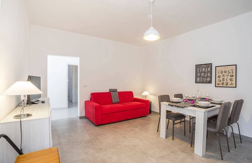 San Vincenzo Apartment | 100 m² Apartment ∙ 3 bedrooms ∙ 8 guests