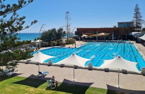 Scarborough Apartment | 100 m² Apartment ∙ 2 bedrooms ∙ 4 guests