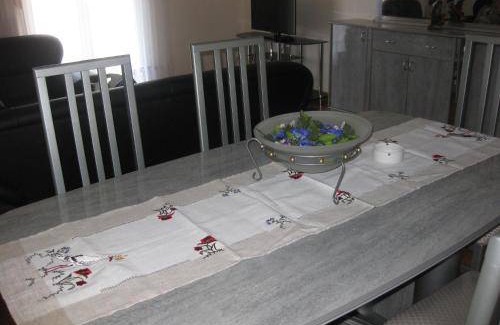 Ribeauville Apartment | 100 m² Apartment ∙ 3 bedrooms ∙ 7 guests
