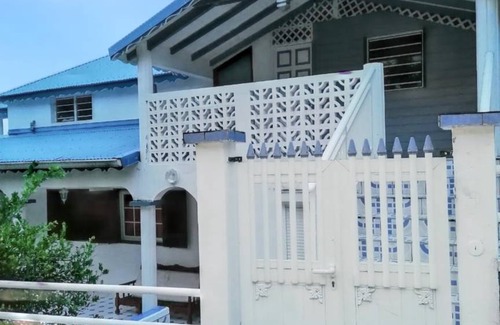 Deshaies Apartment | 100 m² Apartment ∙ 3 bedrooms ∙ 6 guests
