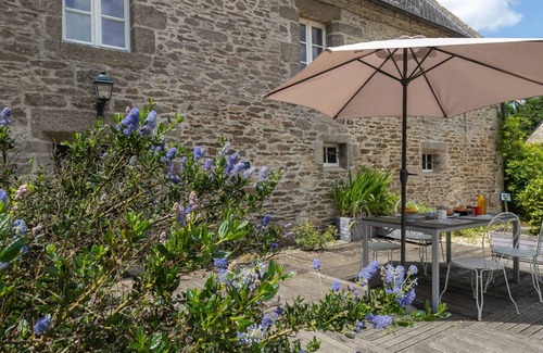 Concarneau Apartment | 100 m² Apartment ∙ 2 bedrooms ∙ 4 guests