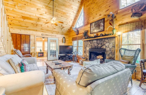 Epworth Cabin | 100 m² Cabin ∙ 2 bedrooms ∙ 6 guests