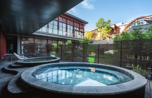 Jiangning Hotel | 100 m² Hotel ∙ 127 guests