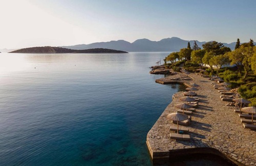 Agios Nikolaos Hotel | 100 m² Hotel ∙ 3 bedrooms ∙ 127 guests
