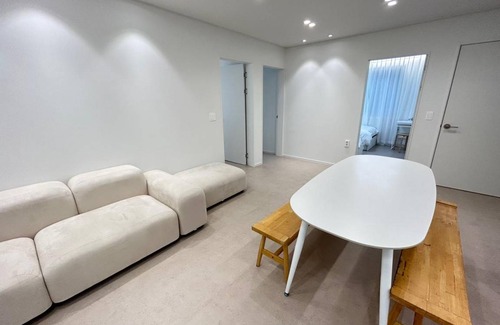 Yeonnam-dong House | 100 m² House ∙ 3 bedrooms ∙ 7 guests