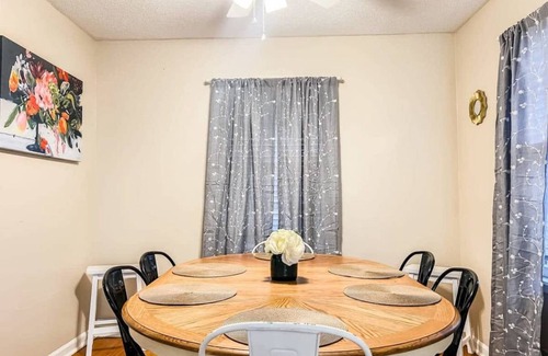 Normal House | 100 m² House ∙ 3 bedrooms ∙ 9 guests