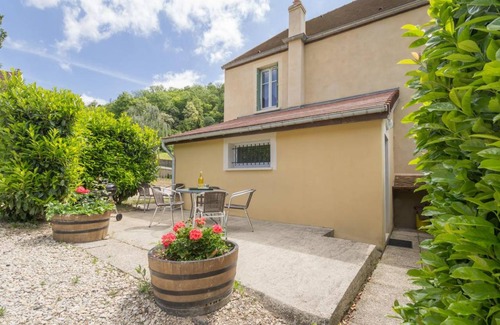 Saint-Romain House | 100 m² House ∙ 3 bedrooms ∙ 6 guests