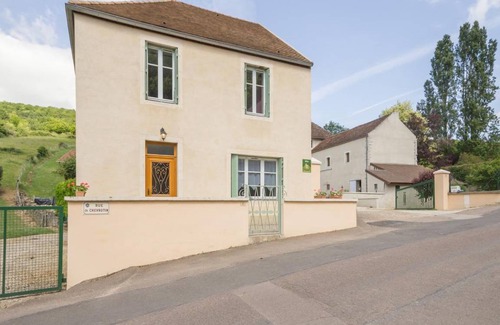 Saint-Romain House | 100 m² House ∙ 3 bedrooms ∙ 6 guests