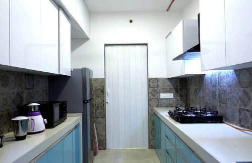 Hiranandani Gardens Apartment | 100 m² Apartment ∙ 3 bedrooms ∙ 9 guests