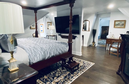 Gananoque Bed & Breakfast | 1000 Islands B&B – The Bulloch House