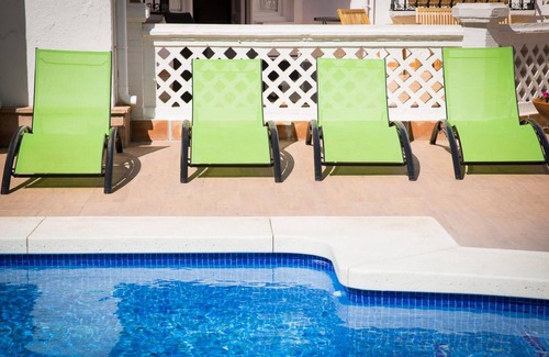 Fuengirola City Centre Villa | 1000 m² Villa ∙ 6 bedrooms ∙ 15 guests
