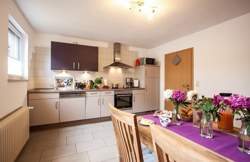 Lehmen Apartment | 100m ² opened FREE GÄSTE-TICKET for BUS + BAHN in 2016 see info text