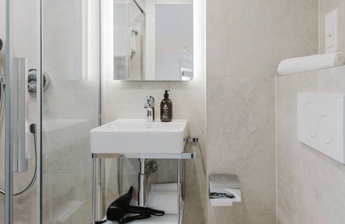 Annecy Apartment | 101 - Appart'Hôtel Neostelia-Annecy