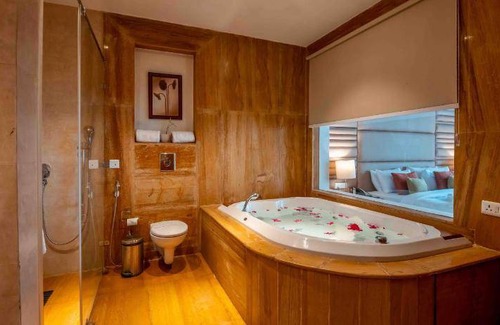 Kumarhatti Resort | 102 m² Resort ∙ 6 guests