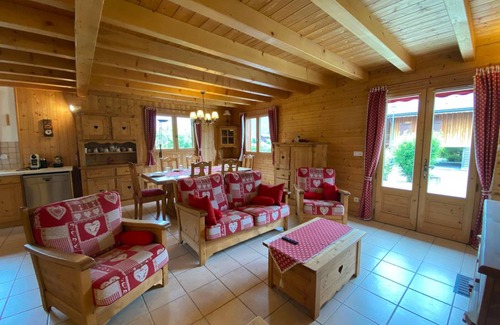 Montanaire Ski Chalet | 103 m² Chalet ∙ 3 bedrooms ∙ 9 guests