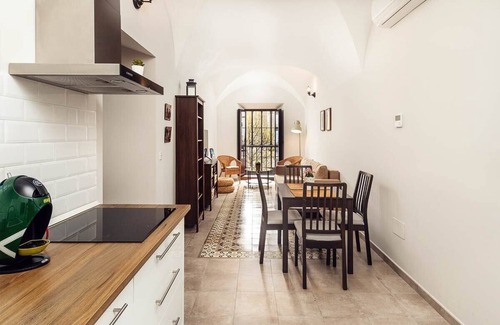 Plaza Mayor Apartment | 103 Roomy Plaza - Apartments Plaza Mayor 35
