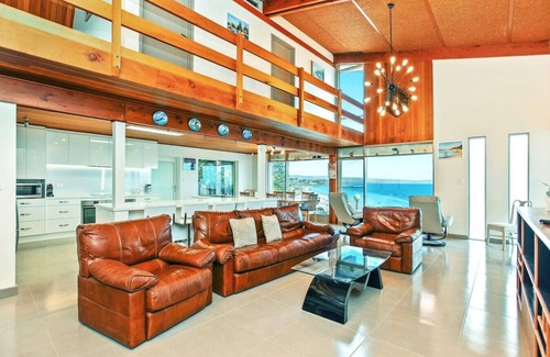 Carrickalinga House | 104 Gold Coast Drive, Carrickalinga