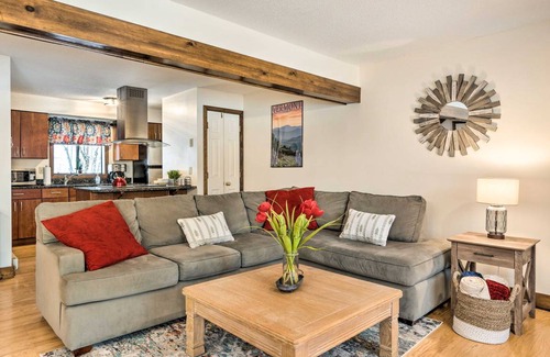 West Hartford Apartment | 104 m² Apartment ∙ 2 bedrooms ∙ 6 guests