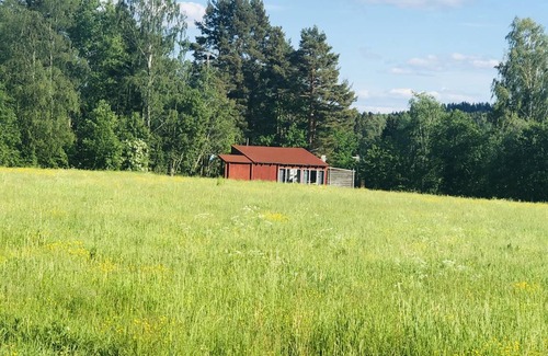 Avesta Cottage | 105 m² Cabin ∙ 1 bedroom ∙ 3 guests