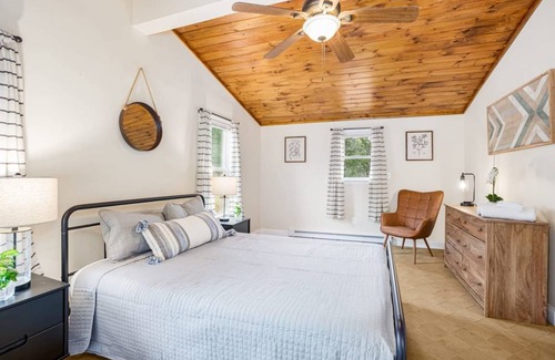 Millville Ski Chalet | 106 m² Chalet ∙ 2 bedrooms ∙ 7 guests