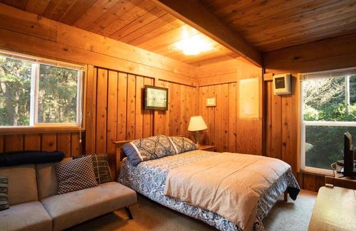 Otter Rock House | 107 m² House ∙ 4 bedrooms ∙ 6 guests
