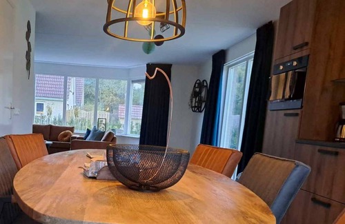 Hoogersmilde House | 108 m² House ∙ 3 bedrooms ∙ 6 guests
