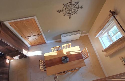 Dungarvan House | 11 An Seanachai Holiday Homes