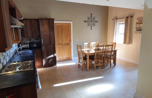 Dungarvan Cottage | 11 An Seanachai Holiday Homes