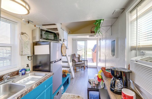 Gardnerville Apartment | 11 Mi to Heavenly Resort: Pet-Friendly Tiny Home
