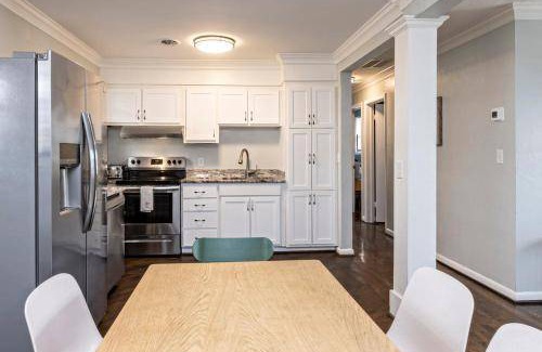 Northeast Virginia Beach House | 111 m² House ∙ 1 bedroom ∙ 8 guests