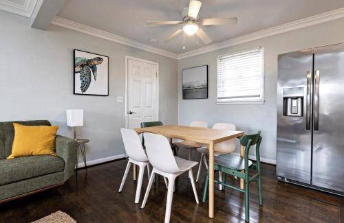 Northeast Virginia Beach House | 111 m² House ∙ 1 bedroom ∙ 8 guests