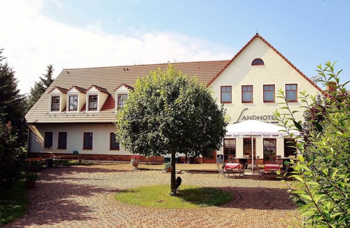 Neuwiese House | 11 Zweibettzimmer - Landhotel Neuwiese mit Traditionsgasthof An der Mühle