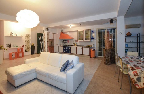 Comiso Apartment | 110 m² Apartment ∙ 3 bedrooms ∙ 8 guests