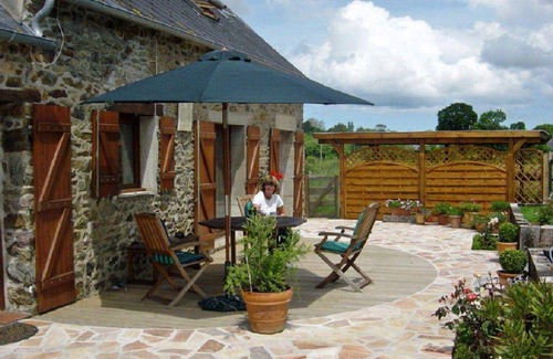 Yvias House | 110 m² House ∙ 2 bedrooms ∙ 4 guests