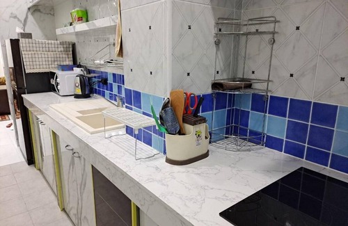 Khlong Tan House | 110 m² House ∙ 2 bedrooms ∙ 4 guests